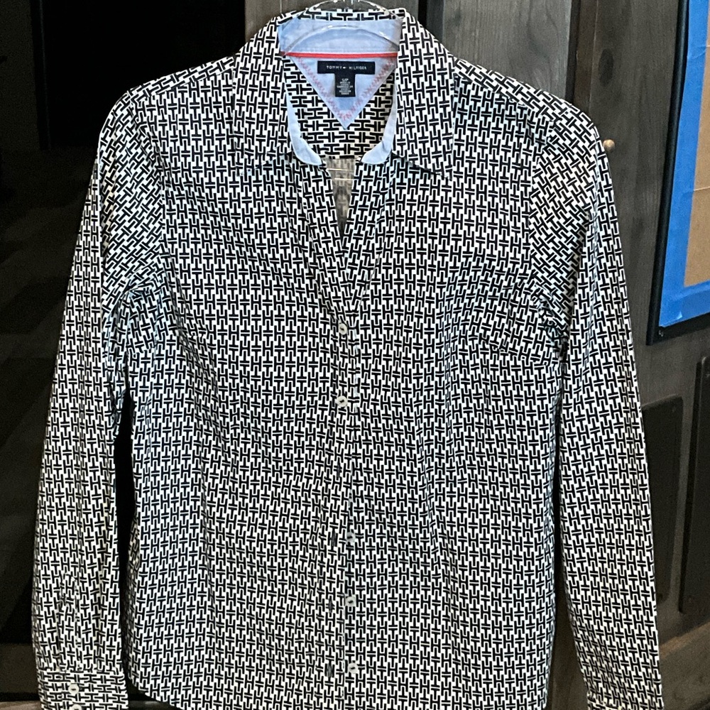 Tommy Hilfiger Black and White Patterned Blouse